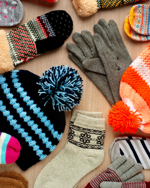 gants bonnets chaussettes de quoi couvrir les extrémités l'hiver